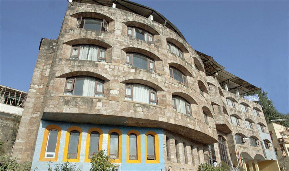 Fabhotel Khems Shoram Palace Road Udagamandalam Exterior foto