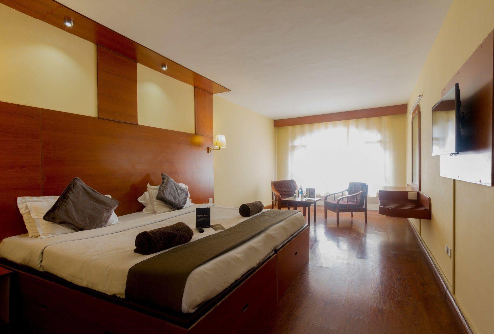 Fabhotel Khems Shoram Palace Road Udagamandalam Exterior foto